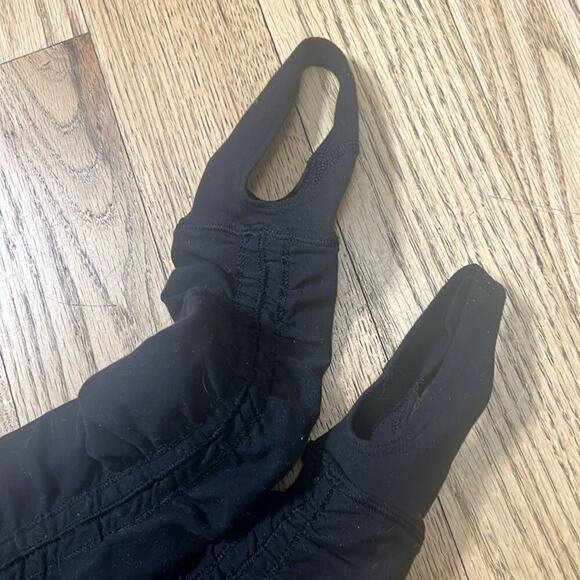 LULULEMON ATHLETICA STIRRUP RUCHED SIDE BLACK LEGGINGS SIZE‎ 2 - Picture 6 of 10